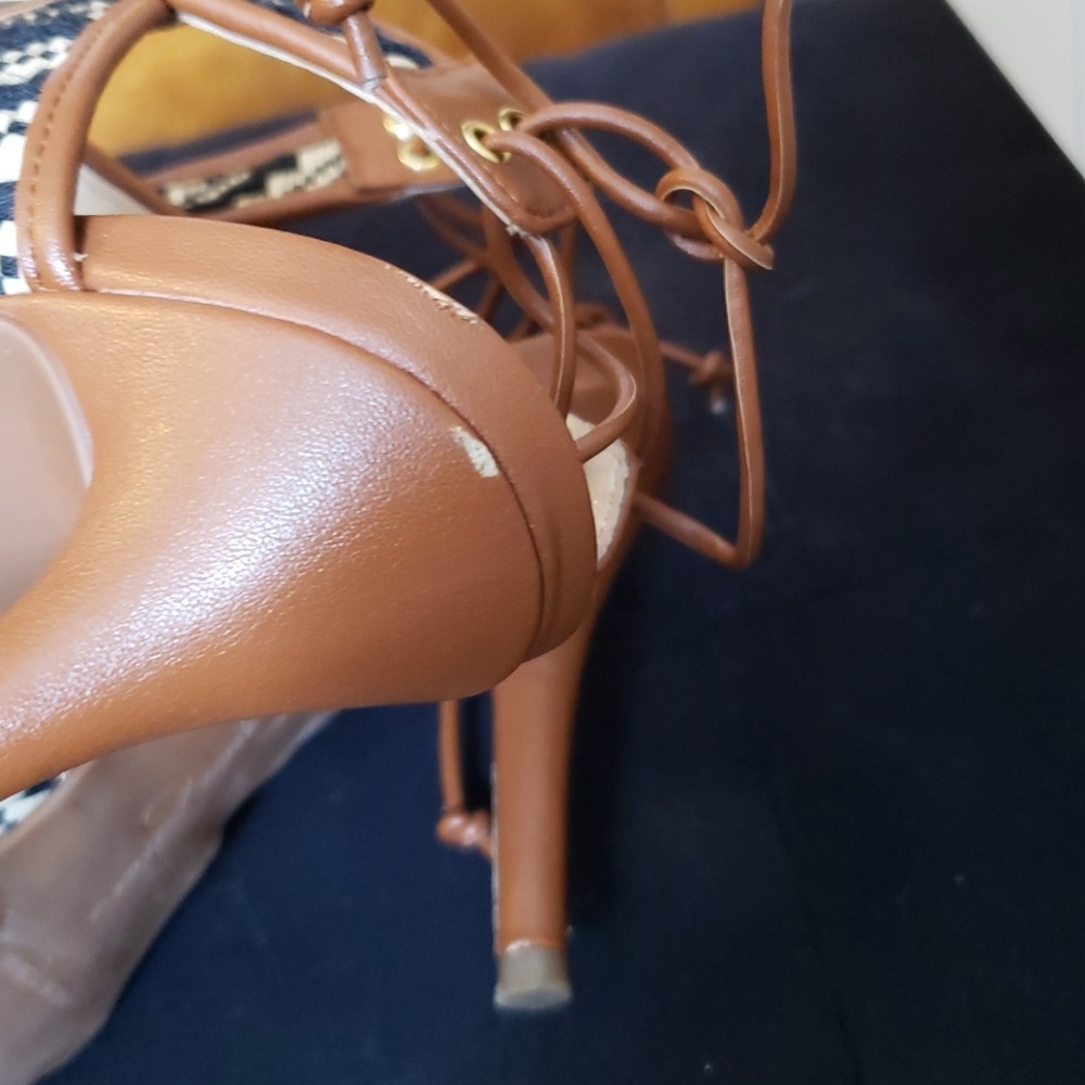 Jessica Simpson heels - Picture 3 of 4